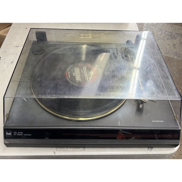Dual Electronics Turntable CS-2110 works.